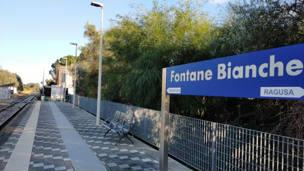 Villa Delle Muse Fontane Bianche Eksteriør bilde